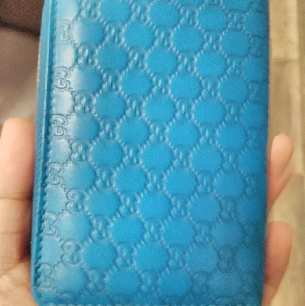 Gucci wallet
